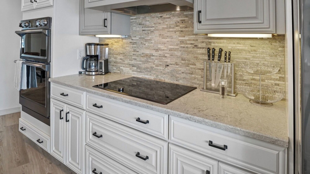 Photo of Kitchen in Caloosahatchee