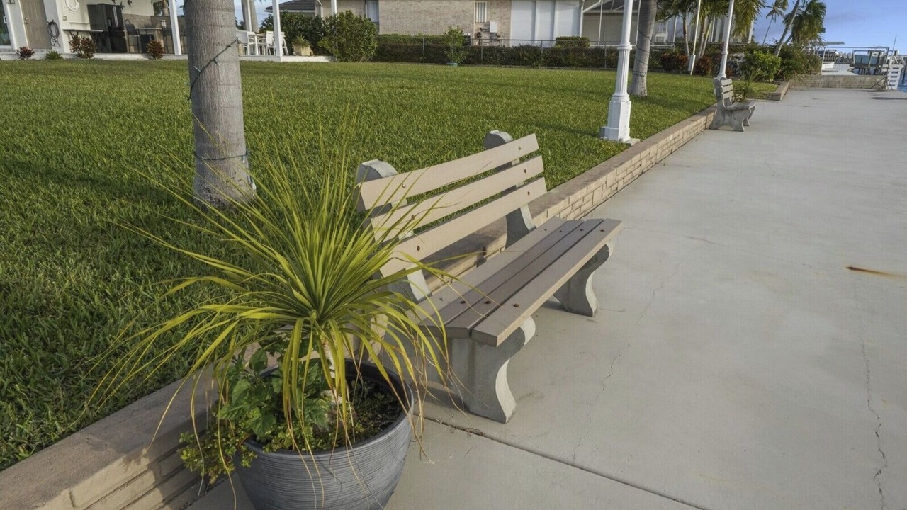 Photo of Patio Balcony in Caloosahatchee