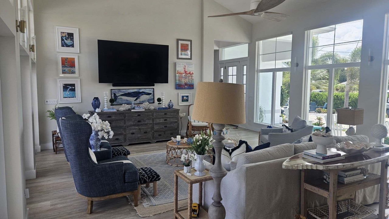 Photo of Livingroom in Englewood