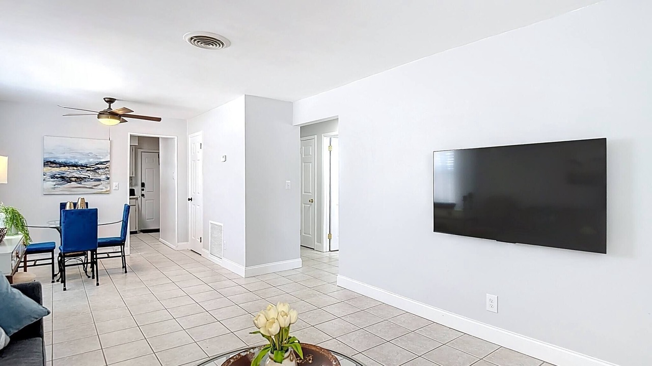 Photo of Livingroom in St. Petersburg - Clearwater