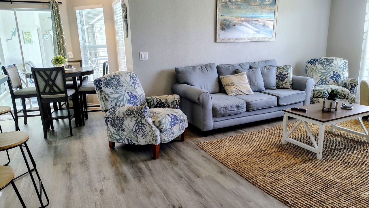 Photo of Livingroom in Broadmoor