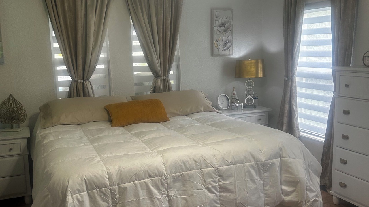Photo of Bedroom in Joel