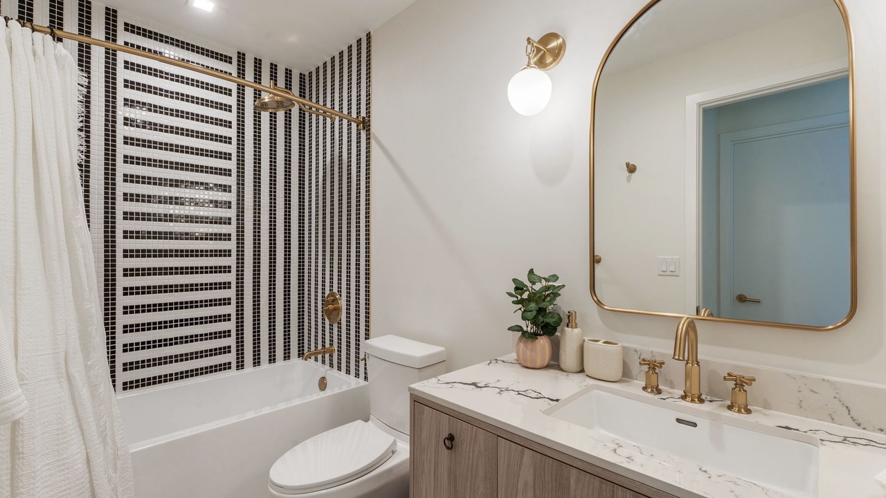 Photo of Bathroom in Wynwood Art District
