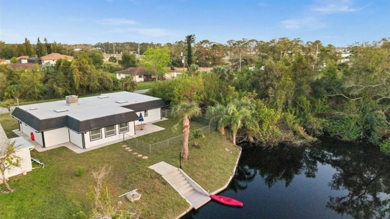 Photo of Outdoor in Warm Mineral Springs