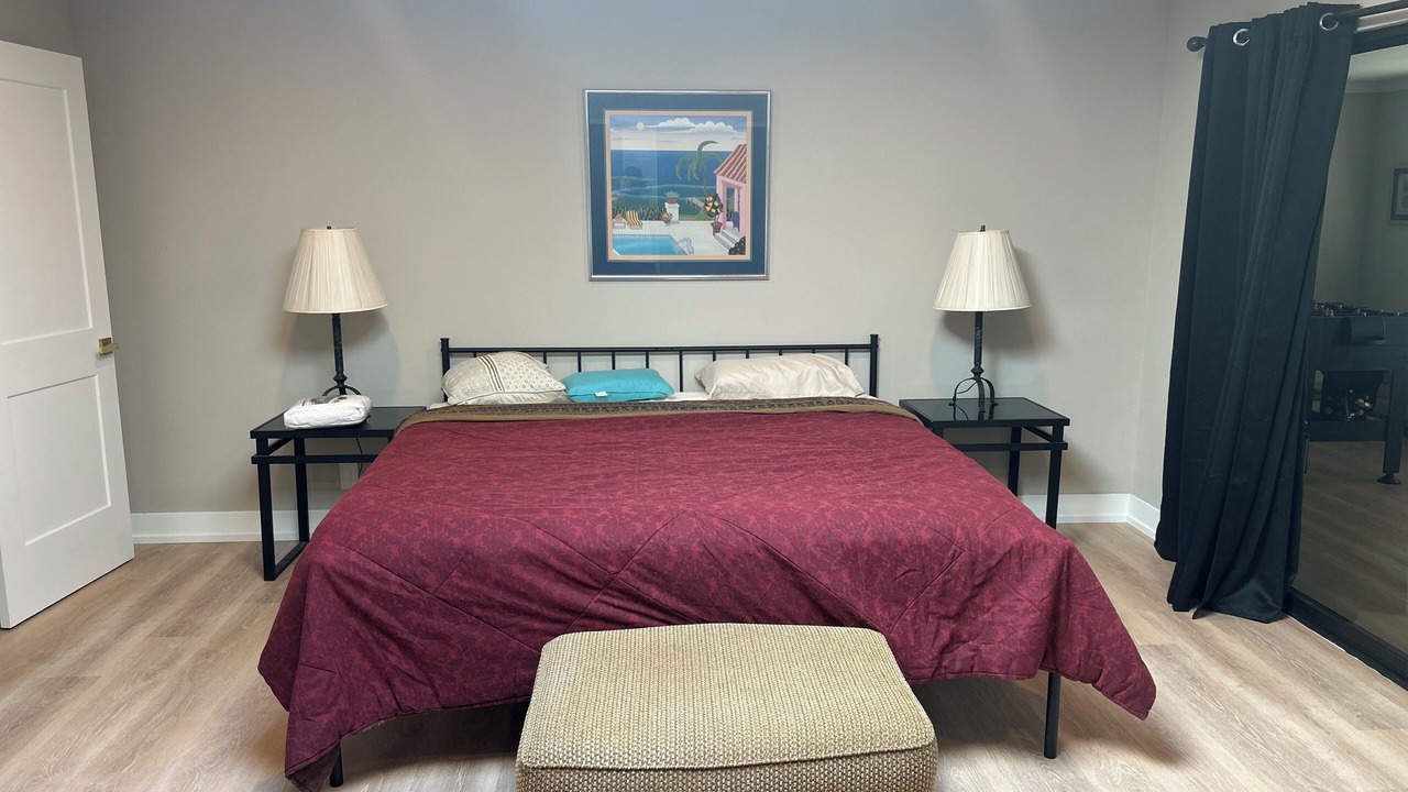 Photo of Bedroom in Warm Mineral Springs