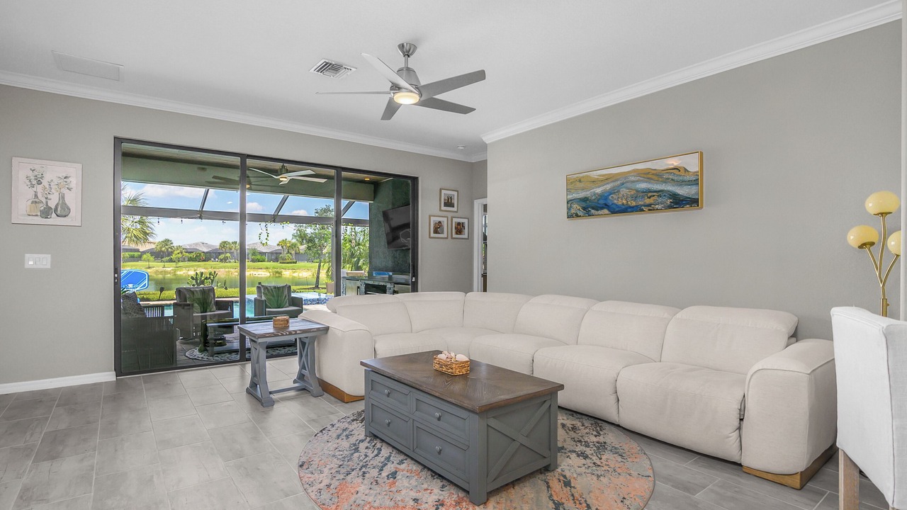 Photo of Livingroom in Biggar