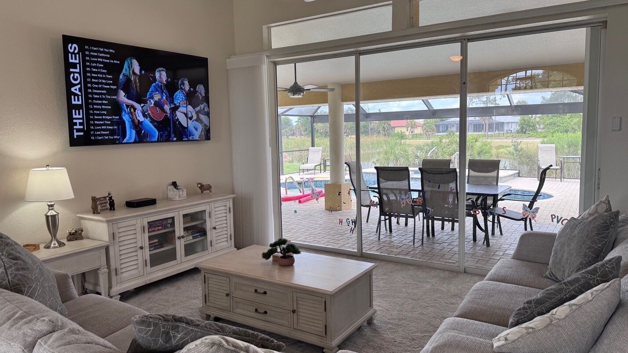 Photo of Livingroom in Pine Valley