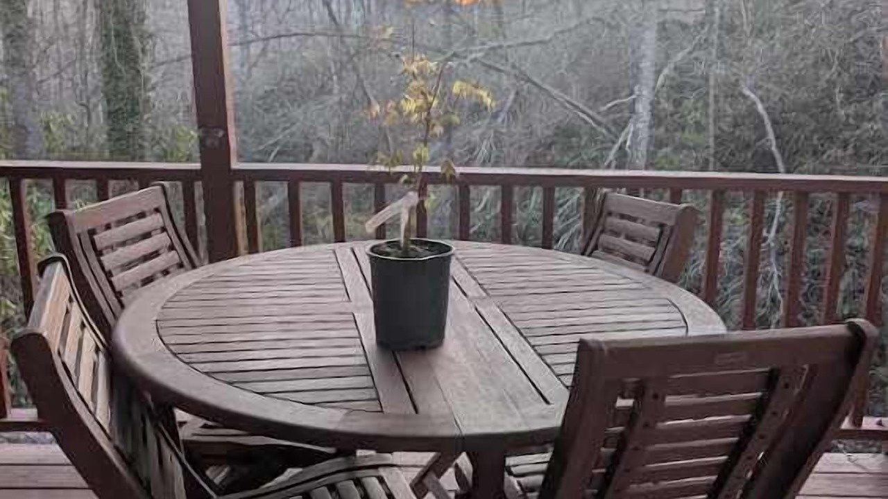 Photo of Outdoor in Gerton