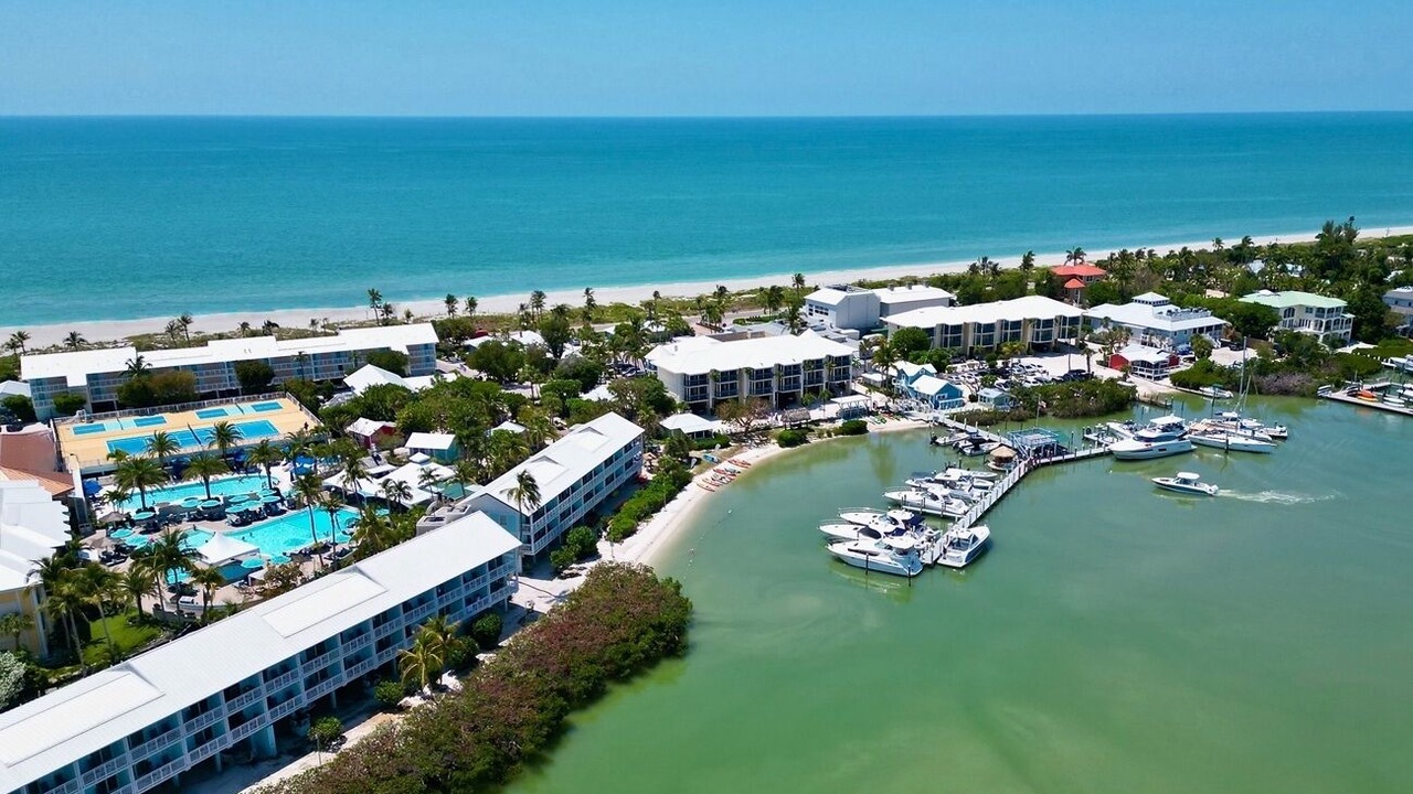 Photo of Others in Captiva