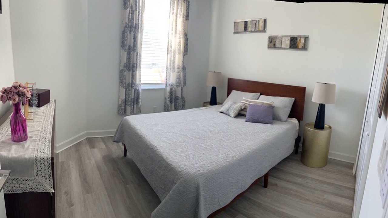 Photo of Bedroom in Lehigh Acres