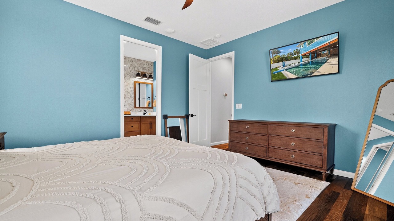 Photo of Bedroom in Bay Esplanade