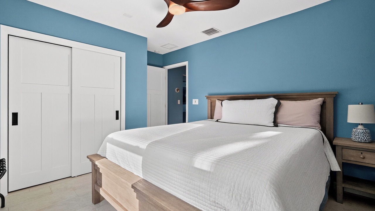Photo of Bedroom in Bay Esplanade
