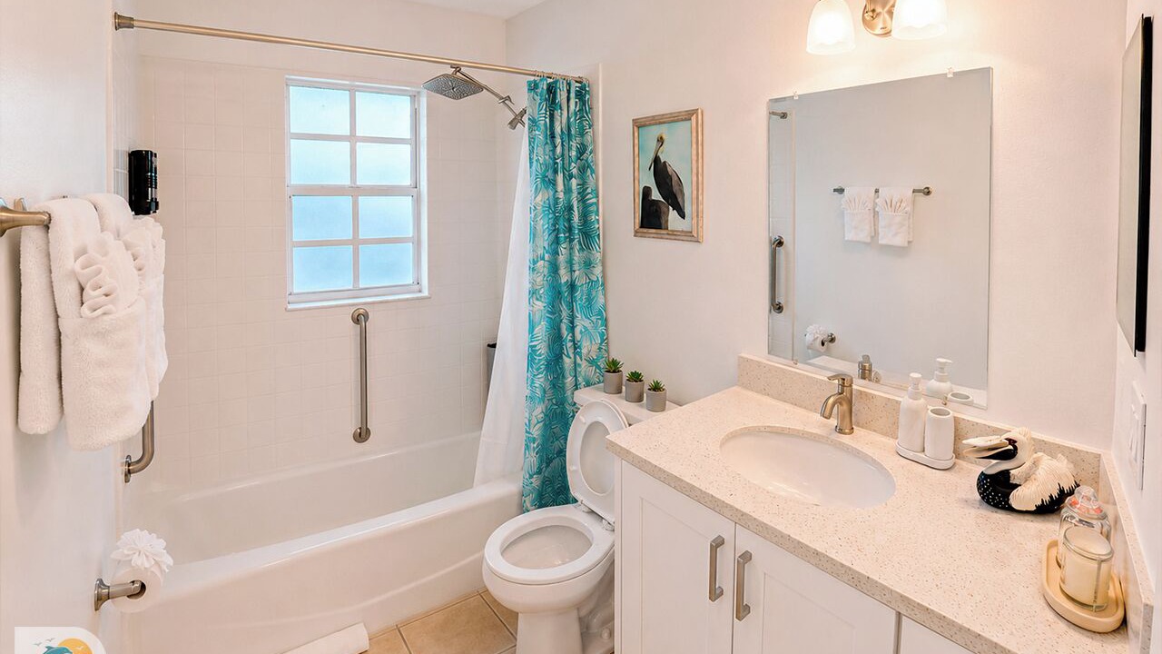Photo of Bathroom in Englewood South