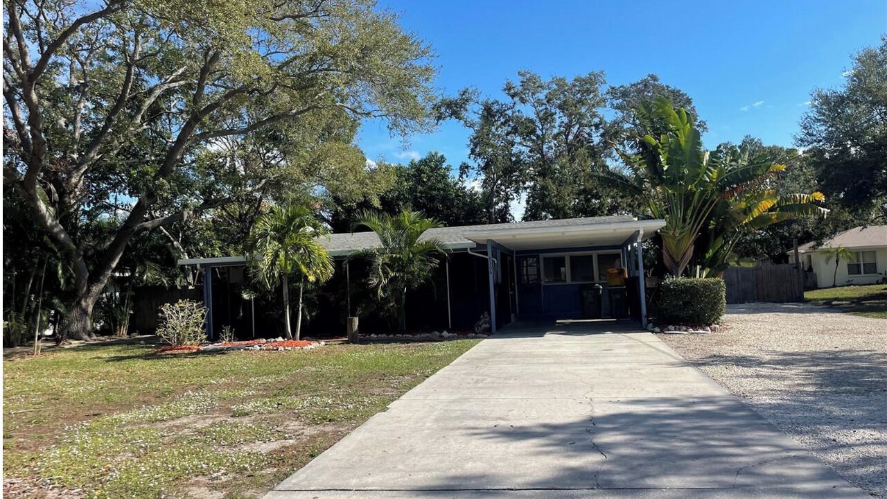 Photo of Outdoor in Indian Beach Sapphire Shores