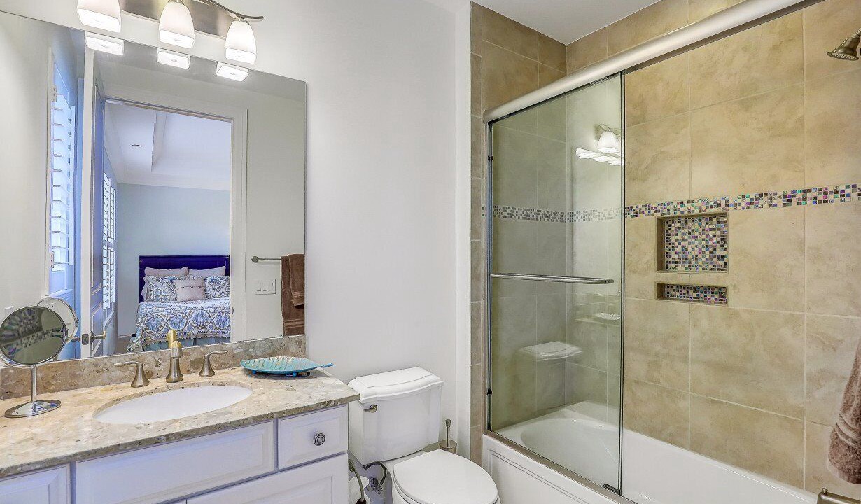 Photo of Bathroom in Tuscany Reserve