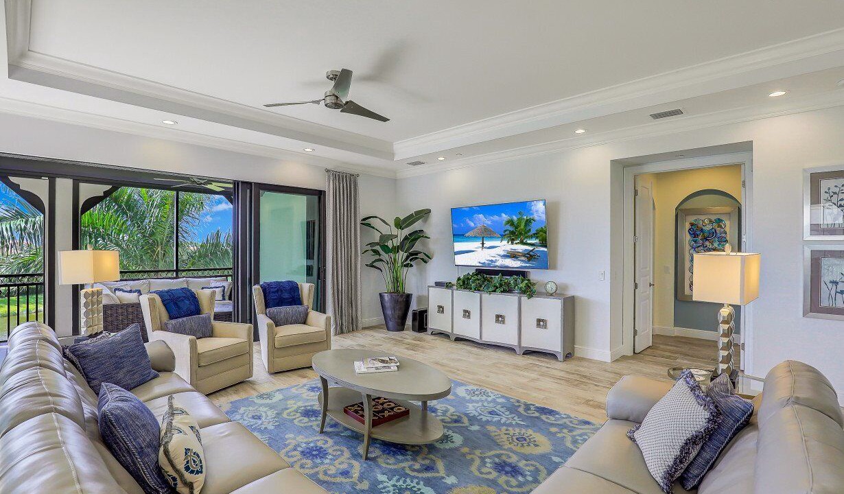 Photo of Livingroom in Tuscany Reserve