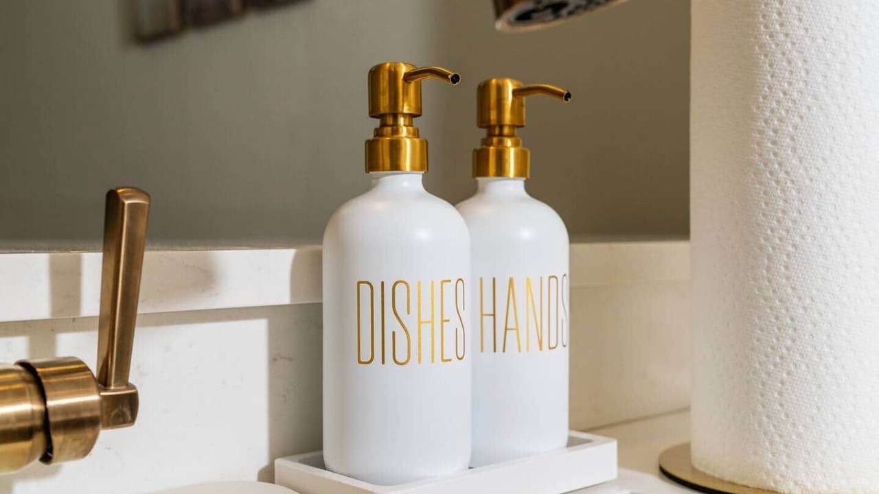 Photo of Bathroom in Crown Pointe