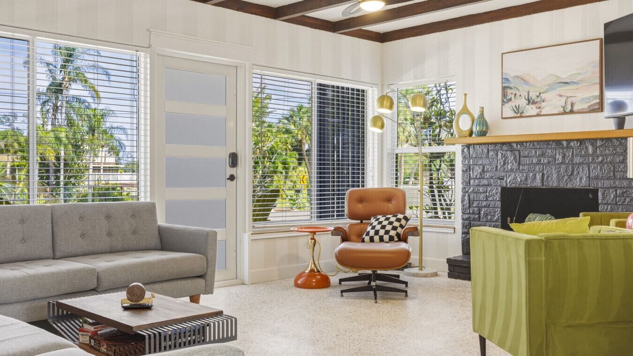 Photo of Livingroom in Bayshore Gardens