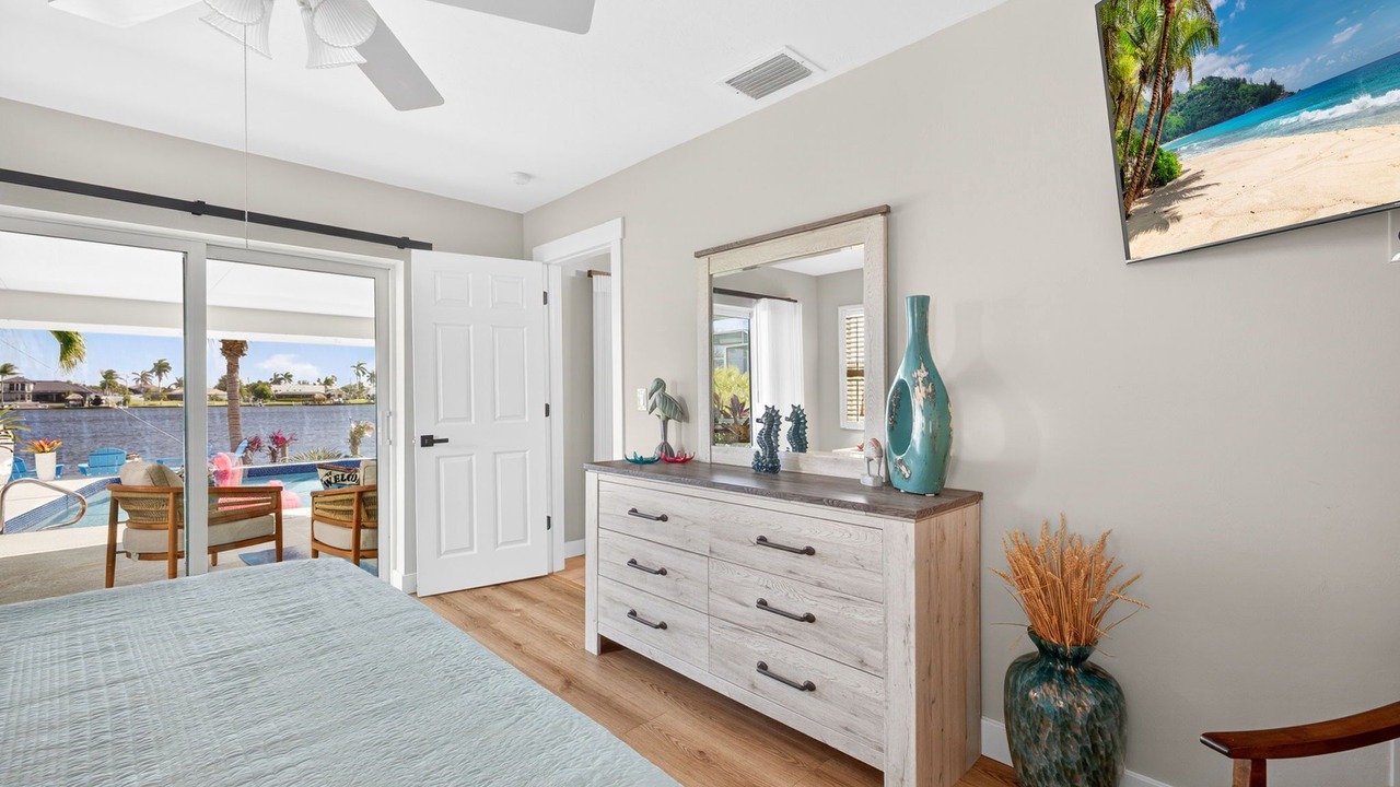 Photo of Bedroom in Eight Lakes