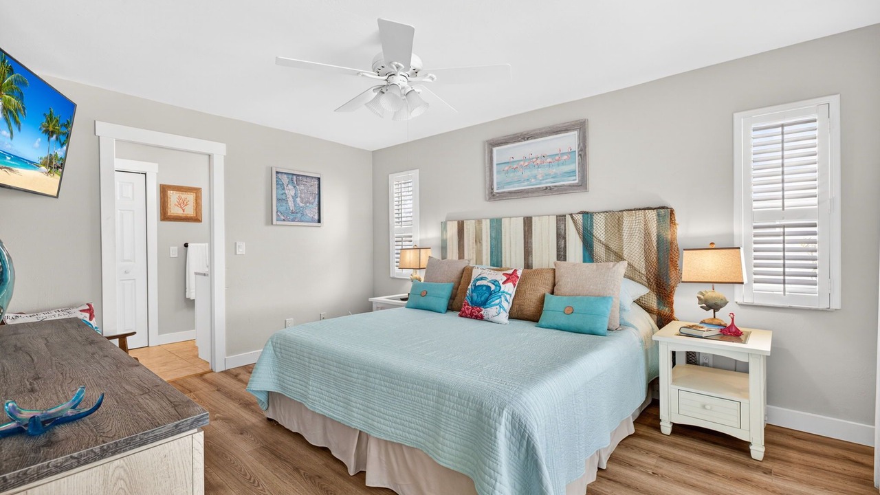 Photo of Bedroom in Eight Lakes