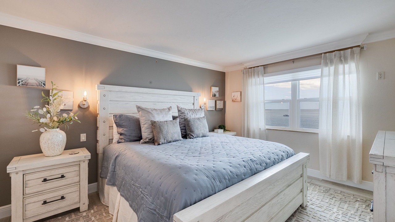 Photo of Bedroom in Punta Rassa