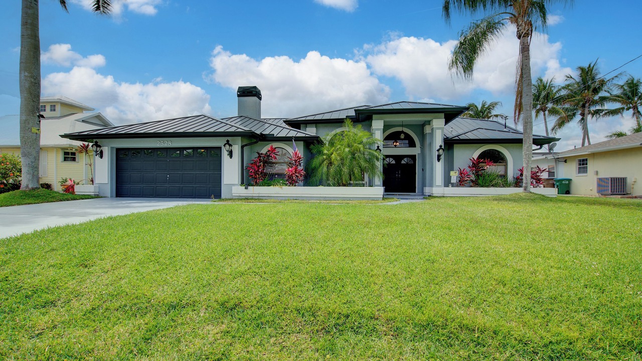 Photo of Outdoor in Caloosahatchee