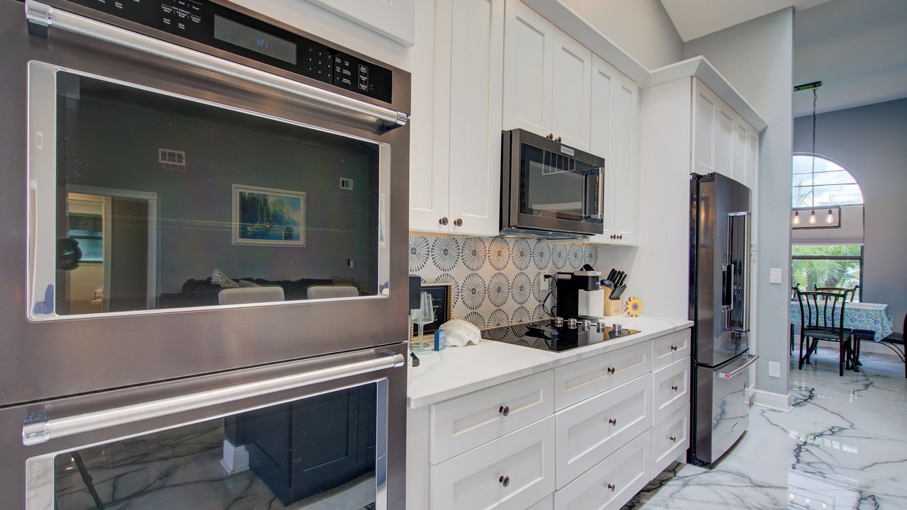 Photo of Kitchen in Caloosahatchee