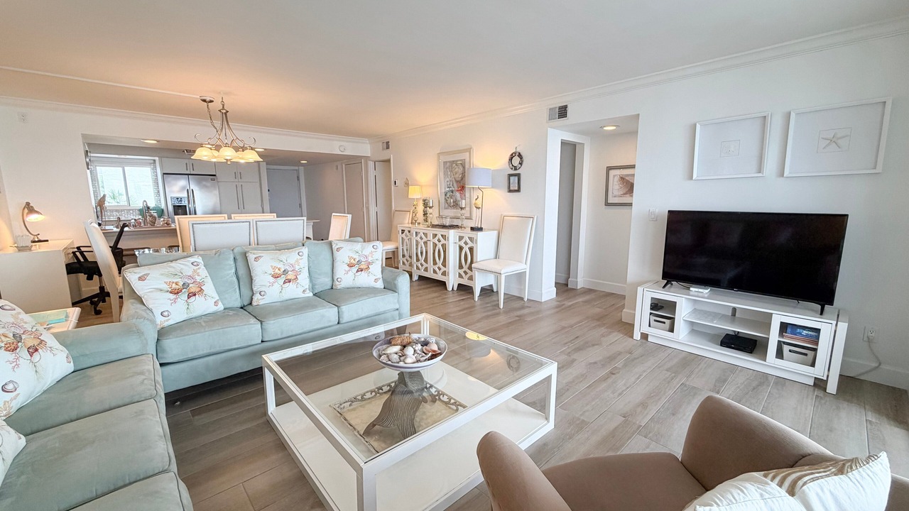Photo of Livingroom in Punta Rassa
