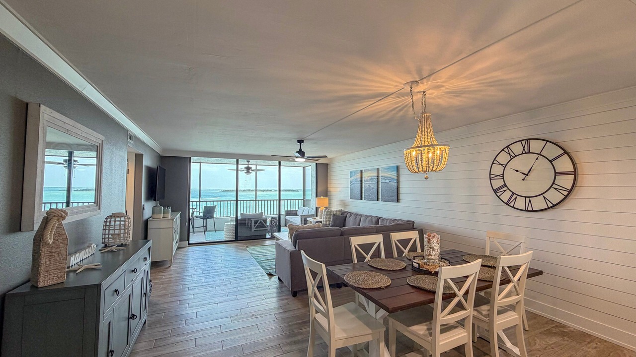 Photo of Livingroom in Punta Rassa