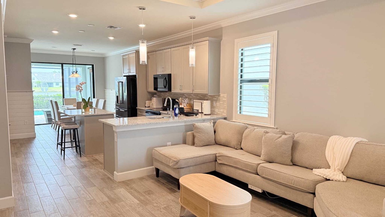 Photo of Livingroom in San Carlos Park