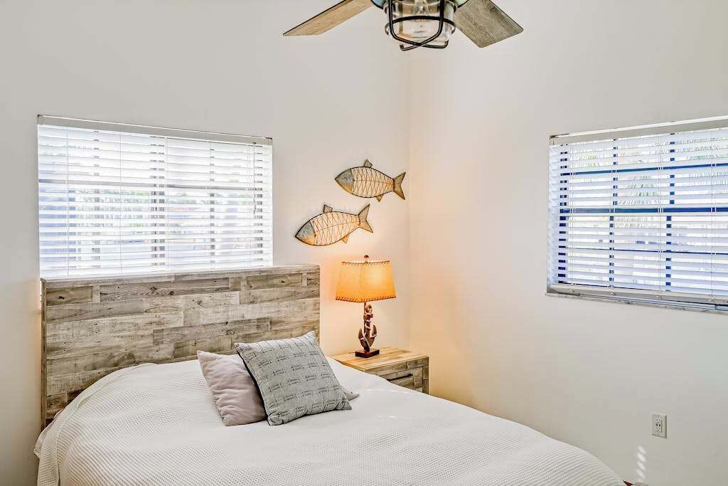 Photo of Bedroom in Edgewater