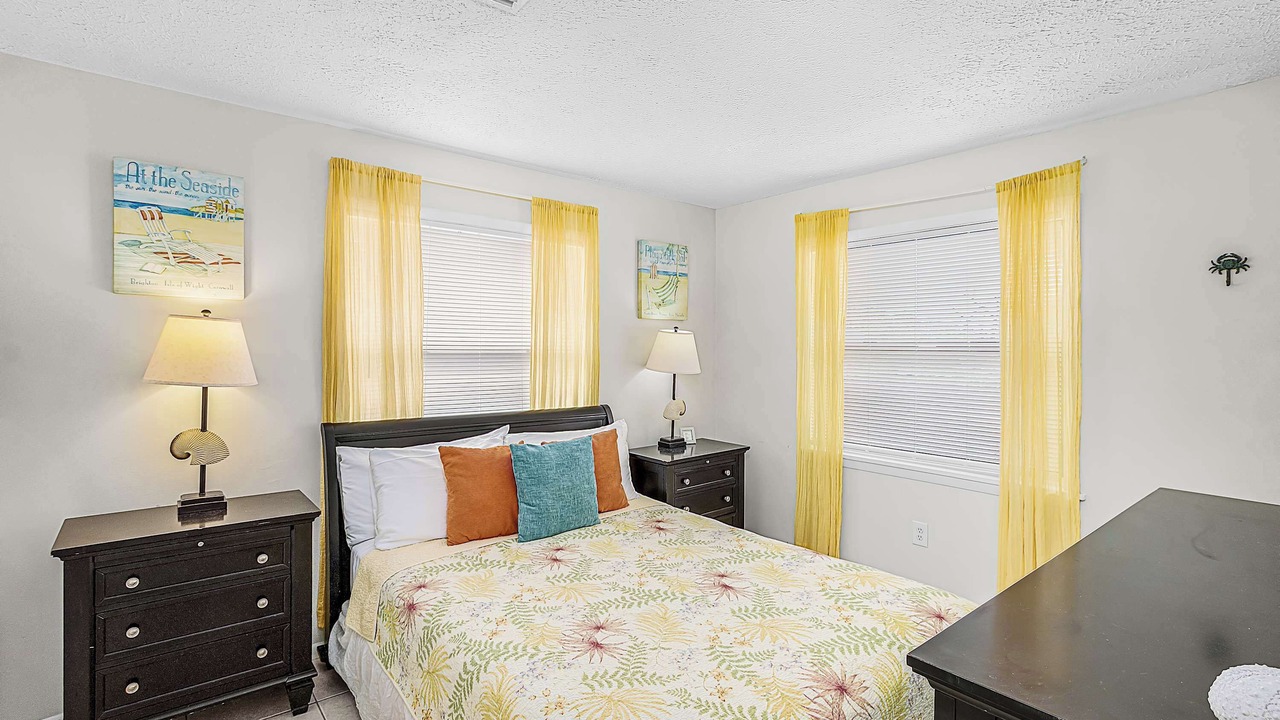 Photo of Bedroom in Englewood