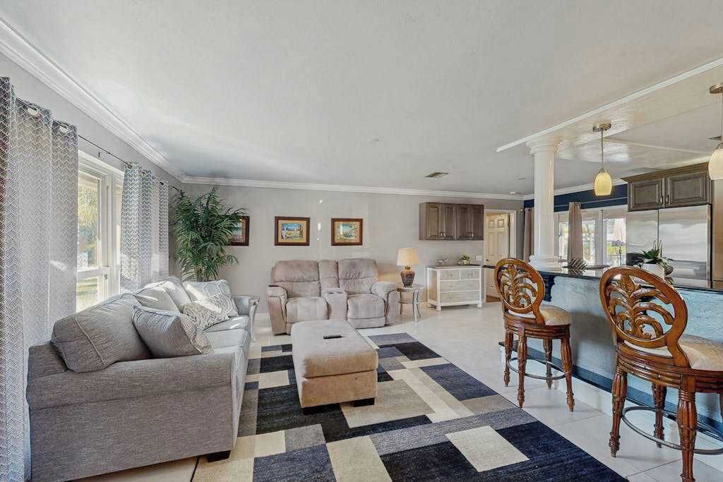 Photo of Livingroom in Lochmoor Waterway Estates