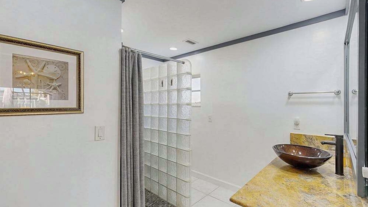 Photo of Bathroom in Lochmoor Waterway Estates