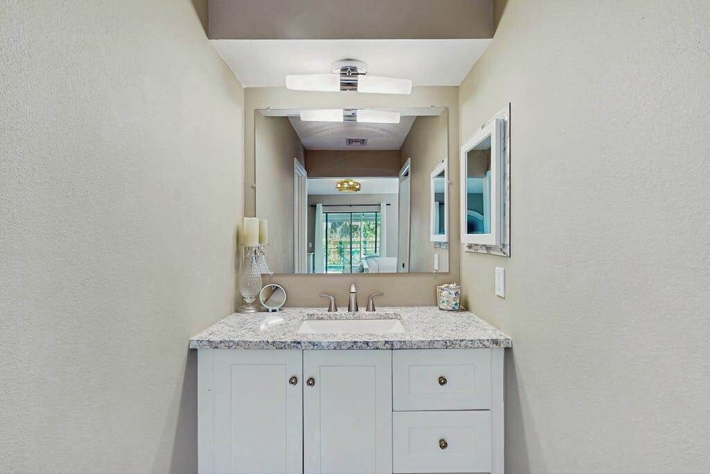 Photo of Bathroom in Englewood East