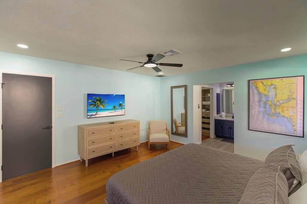 Photo of Bedroom in Burnt Store Isles