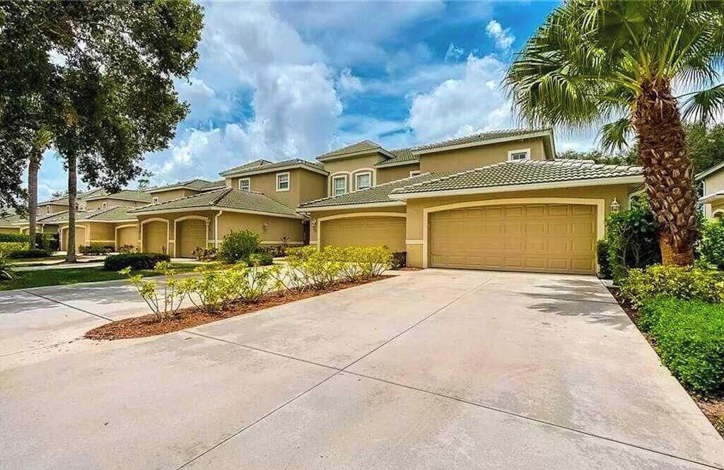 Photo of Outdoor in Naples