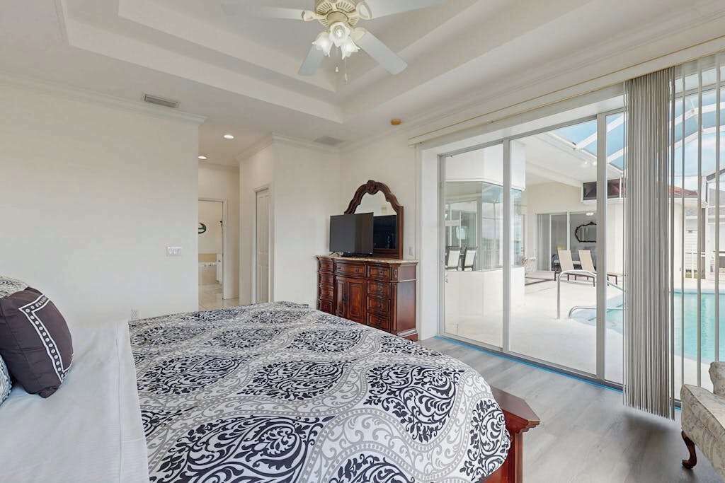 Photo of Bedroom in Gulf Cove