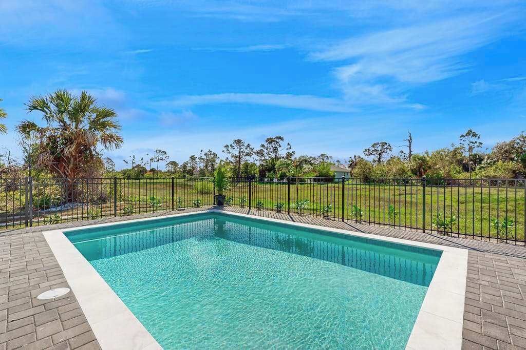 Photo of Outdoor in Rotonda Lakes