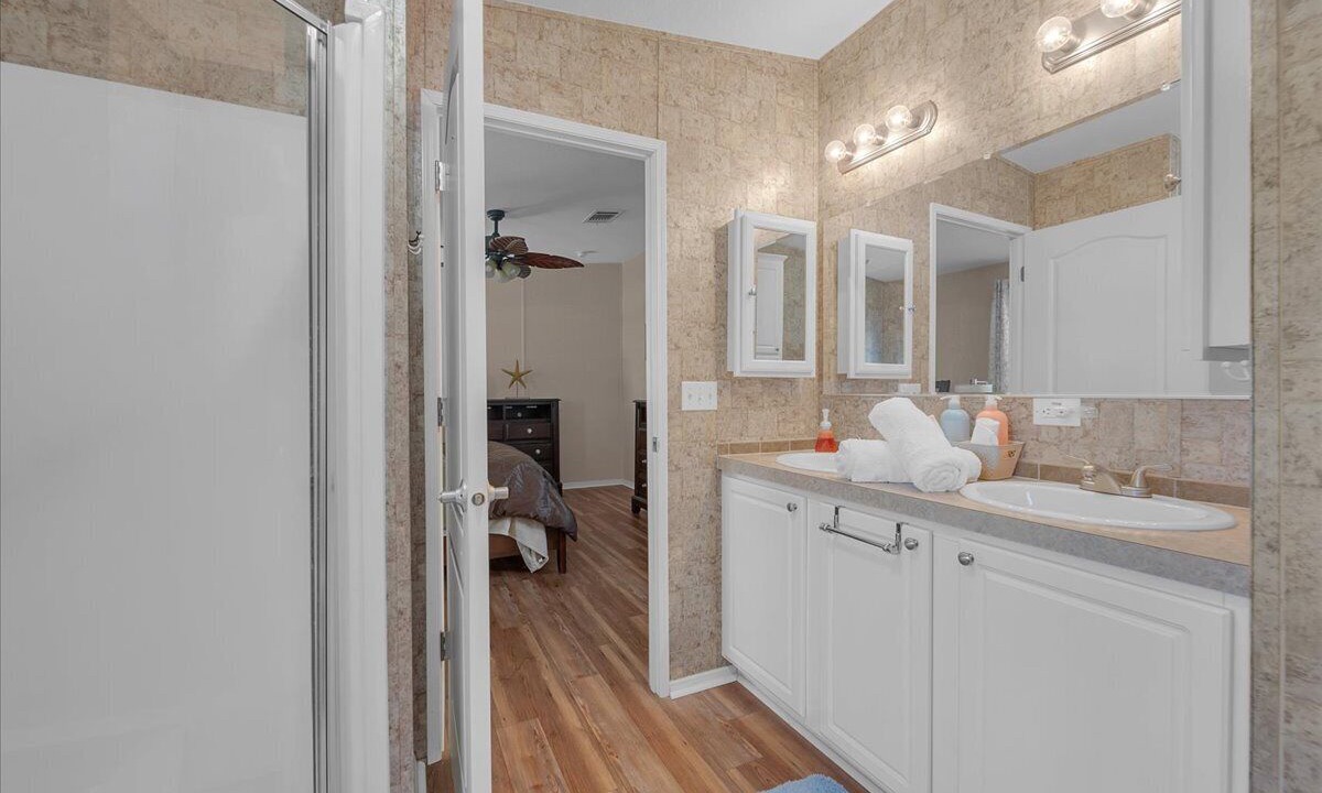Photo of Bathroom in Charlotte Park