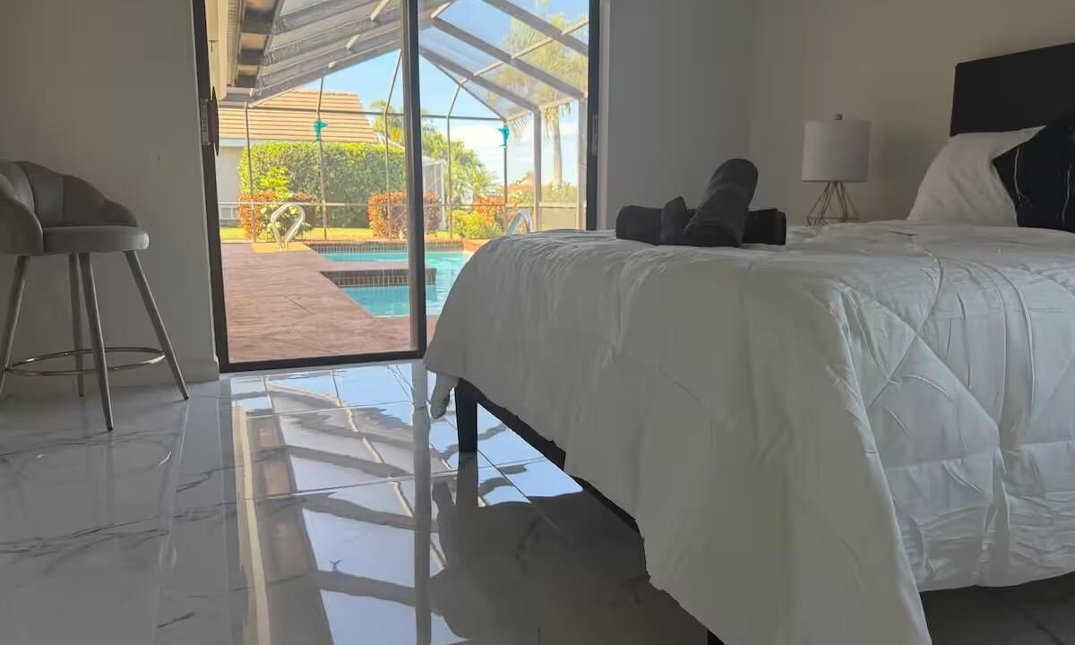 Photo of Bedroom in Eight Lakes