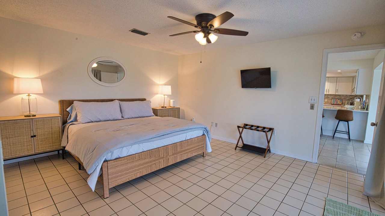 Photo of Bedroom in Oakland Hills