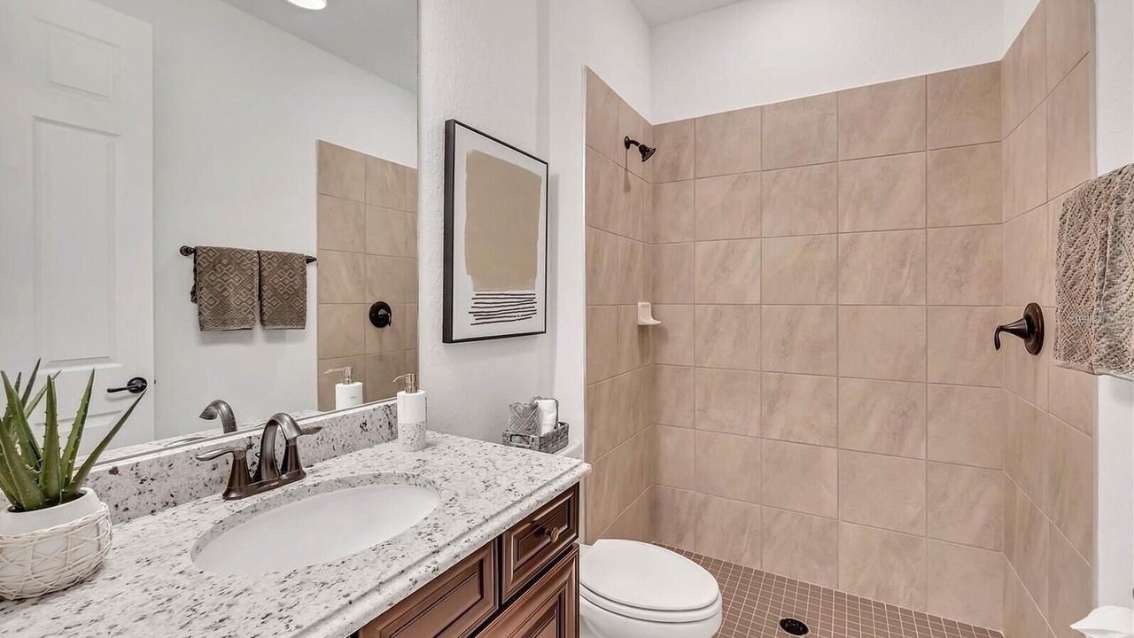Photo of Bathroom in Lakewood Ranch