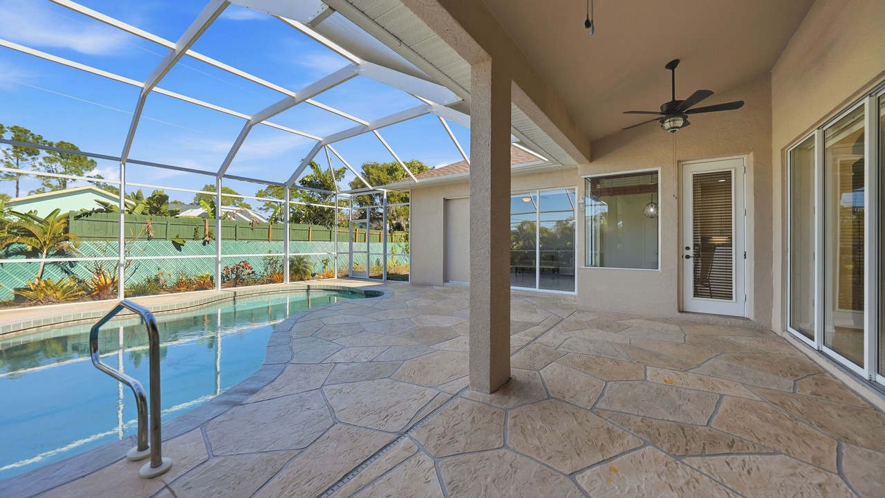 Photo of Outdoor in Gulf Cove