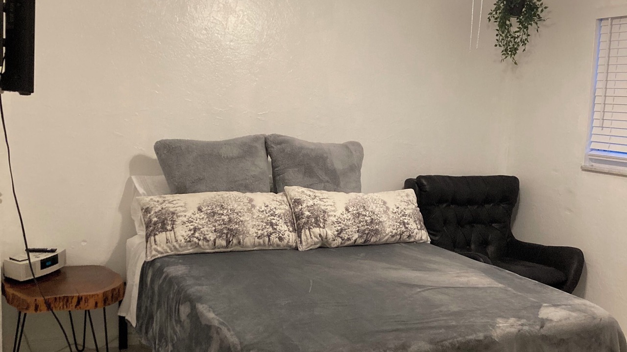 Photo of Bedroom in Central Naples