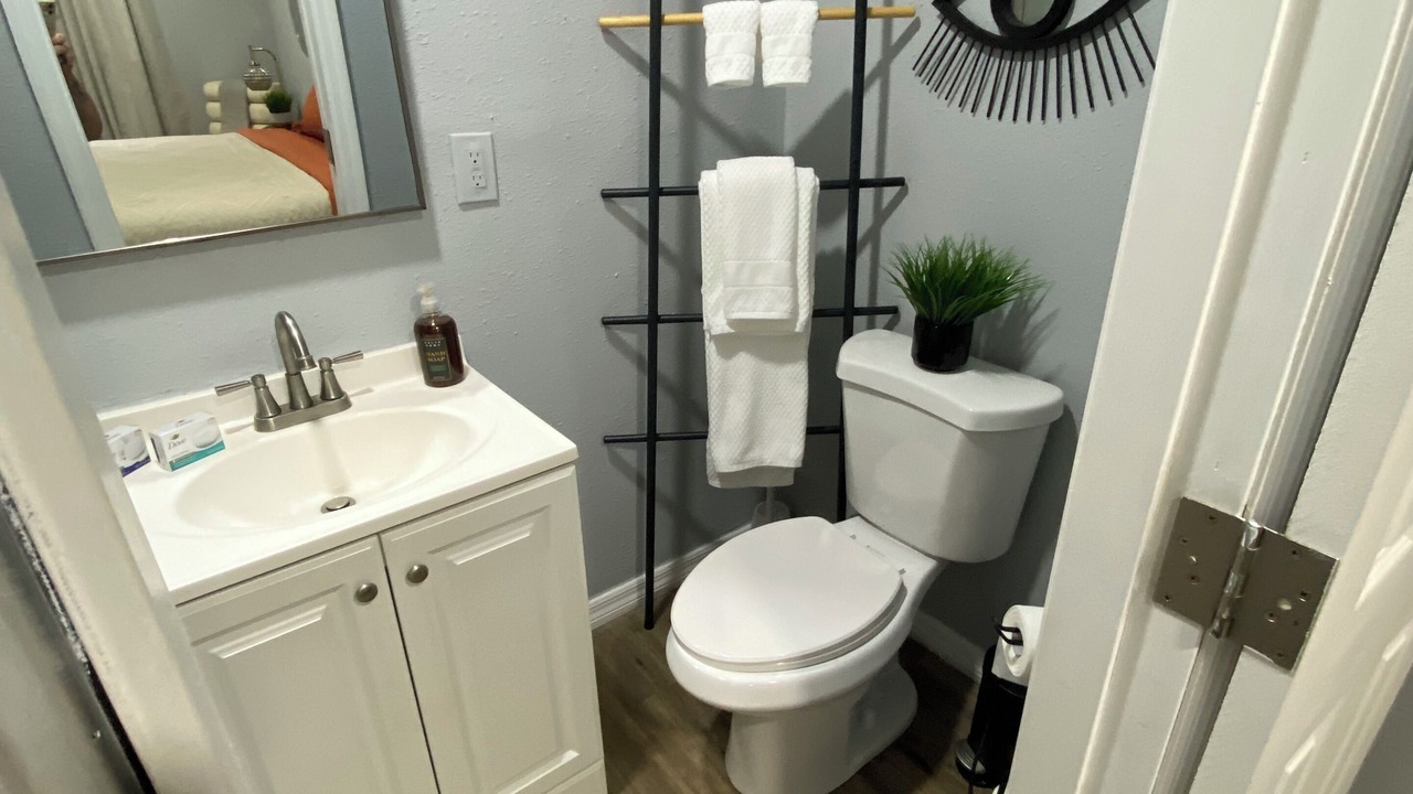 Photo of Bathroom in Land O' Lakes