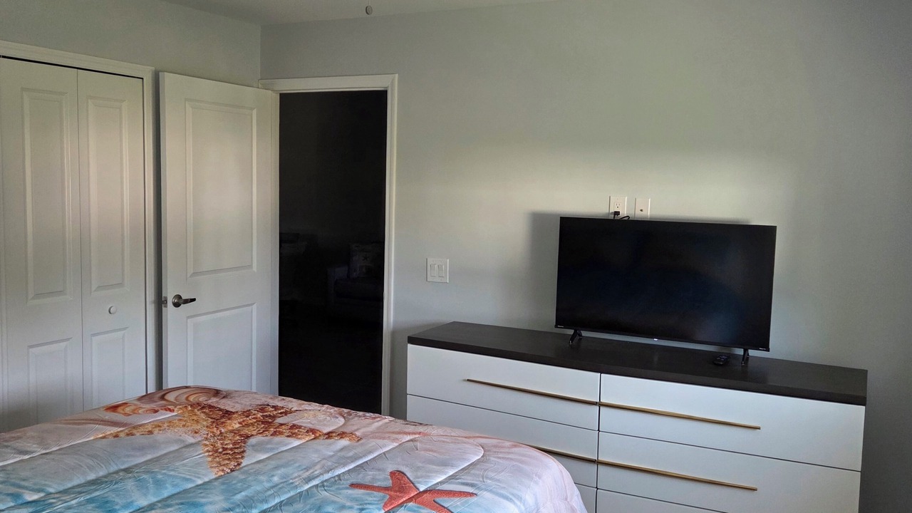 Photo of Bedroom in Pine Island Center