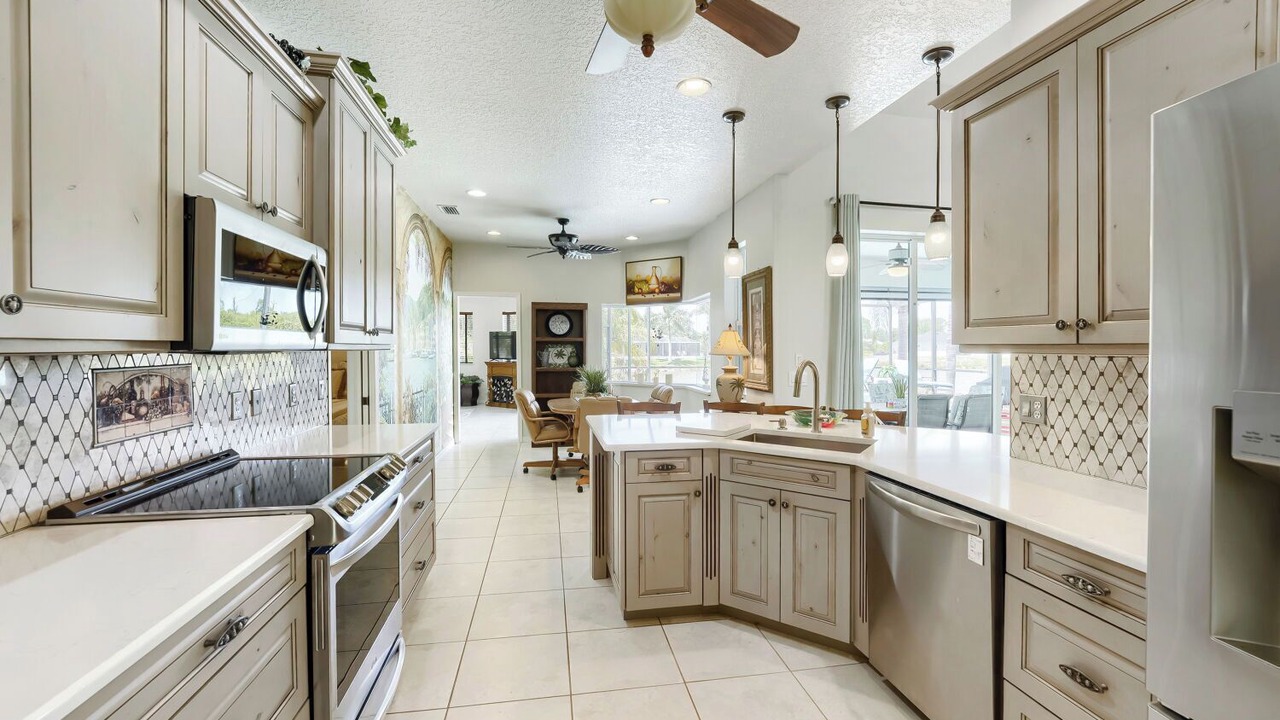 Photo of Kitchen in Rotonda Lakes
