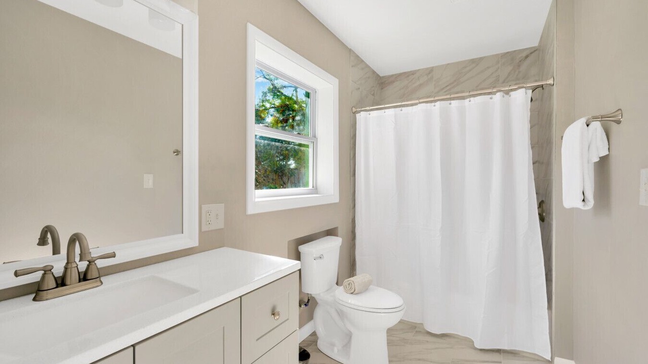 Photo of Bathroom in Gulf Gate Woods