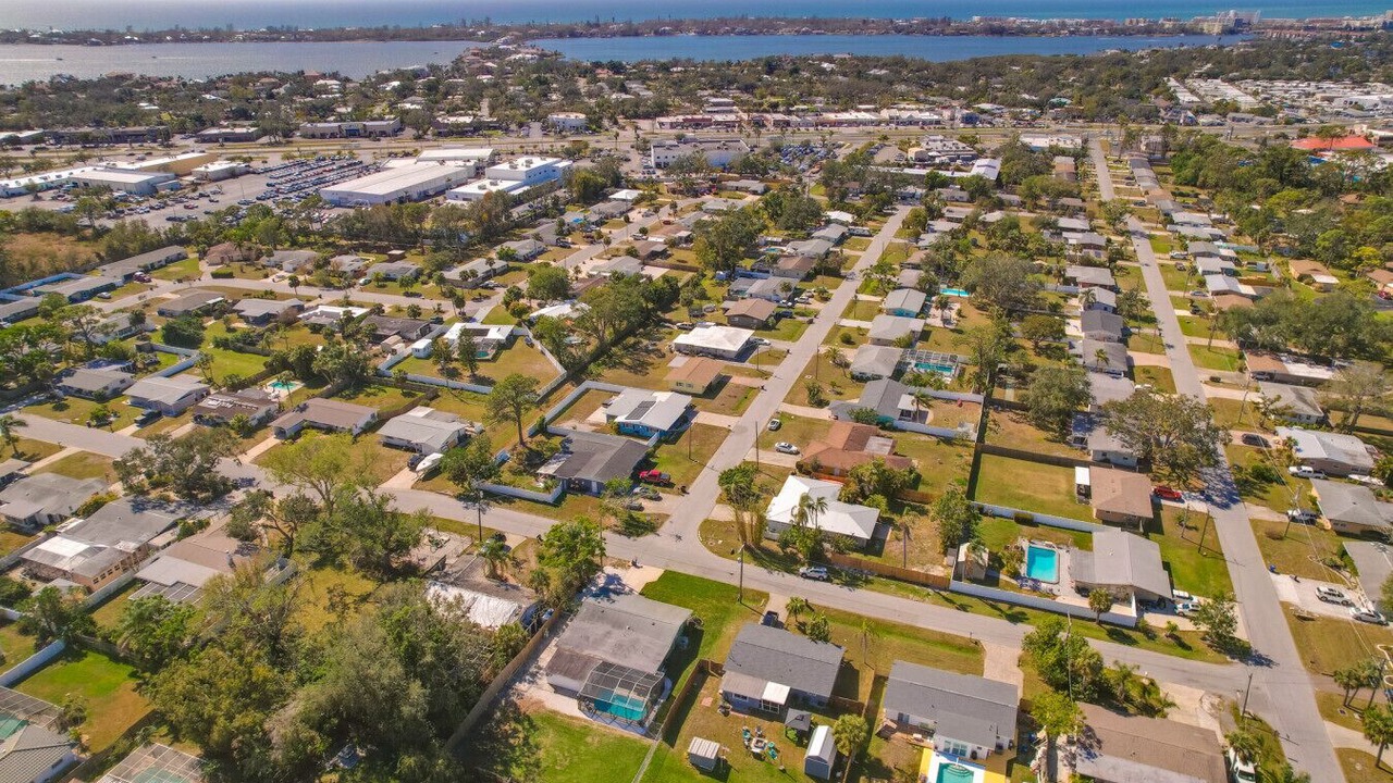 Photo of Outdoor in Gulf Gate Woods